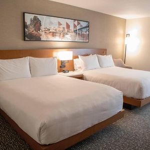Guest Room Two Queen Beds Courtyard View